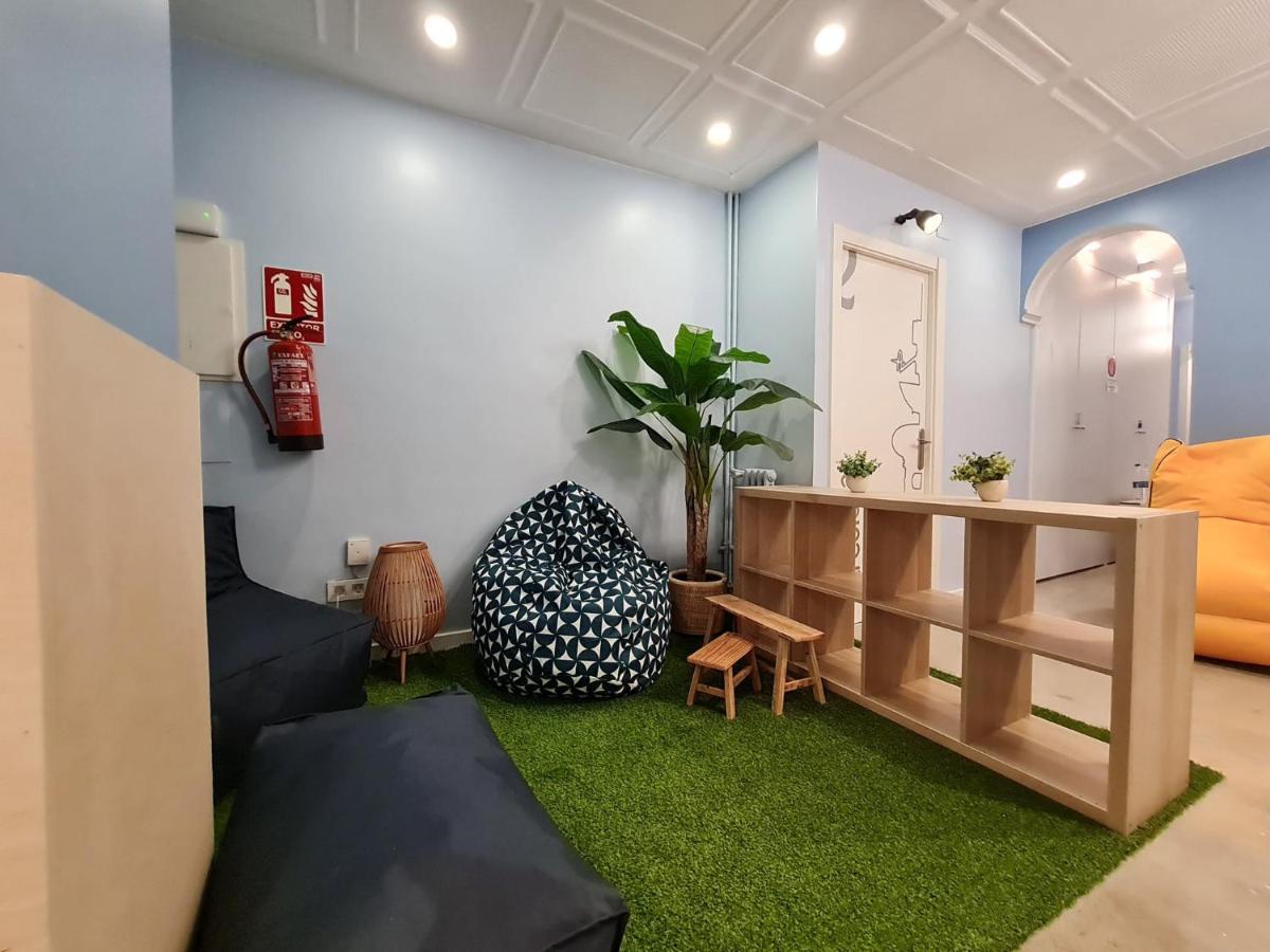 Az The Zity Hostel - Coliving Saragossa Exterior foto
